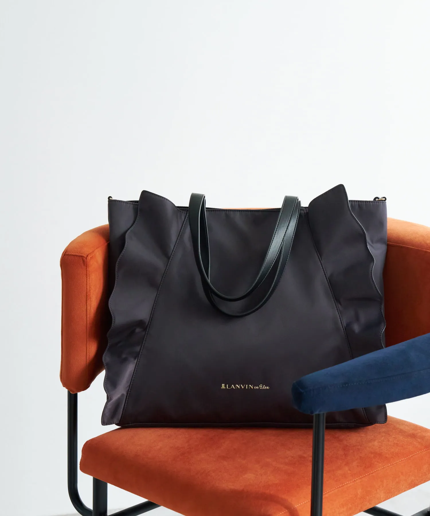 レディースブランドLANVIN en Bleuの休日用トートバッグ