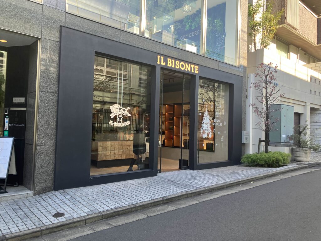 イルビゾンテ　表参道店の外観