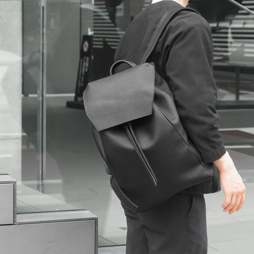 HushTugのオーバーレイバッグ