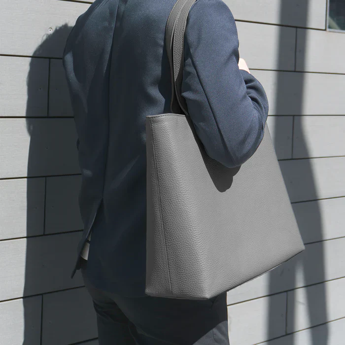 Leather Tote, Dark Grey (HushTug)