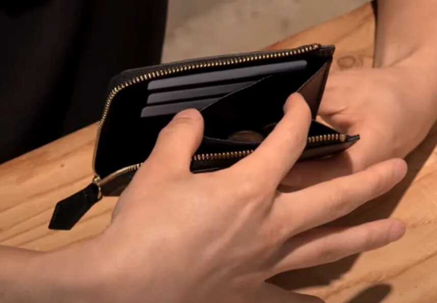 HushTug - L Zip Wallet
