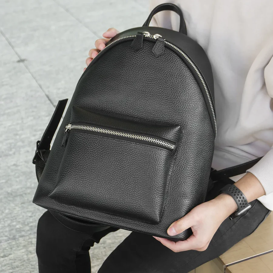 HushTug- Zip Daypack