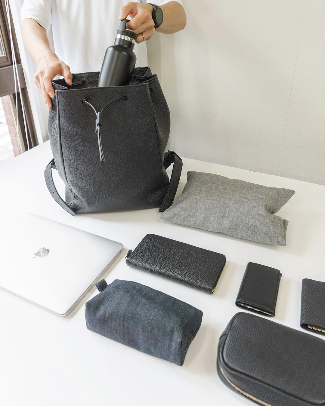 HushTugのオーバーレイバックパックの収納力
