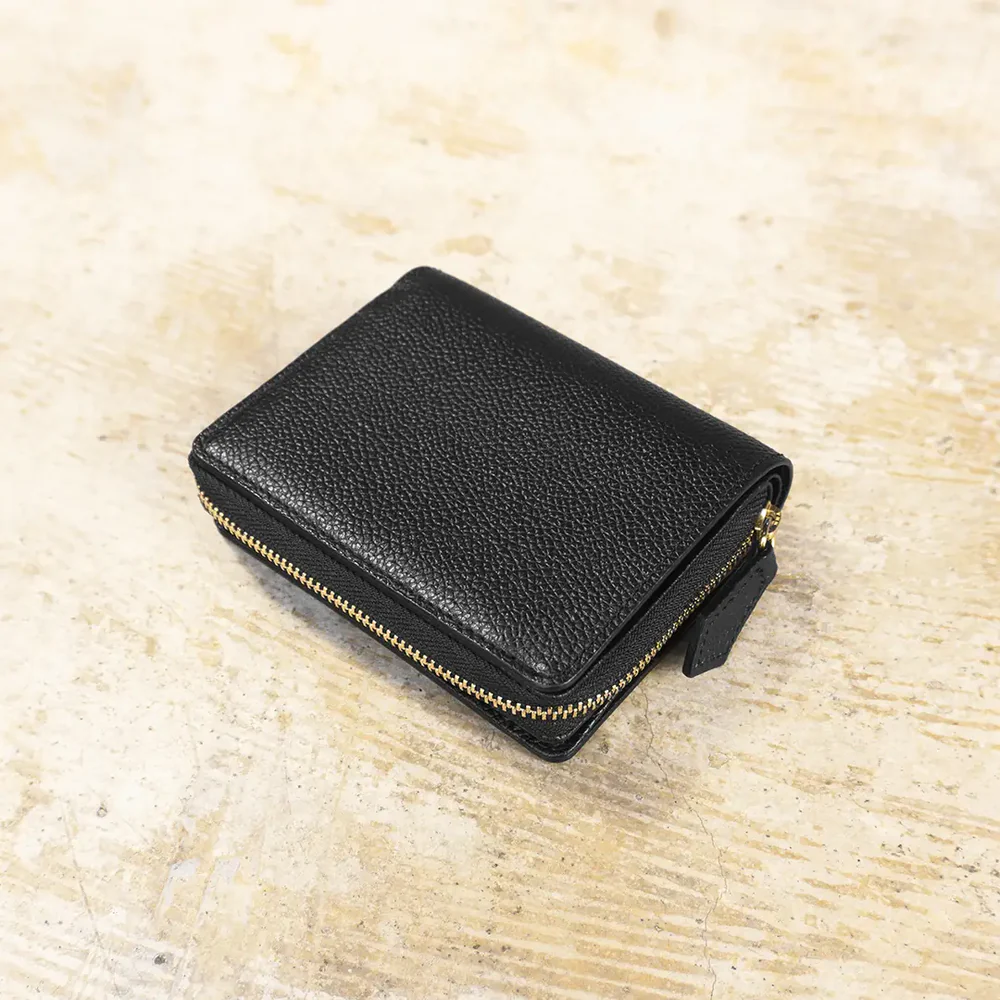 HushTugのミディアムウォレット