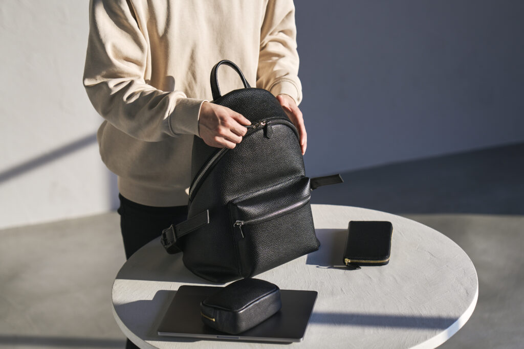 HushTugのバッグや小物