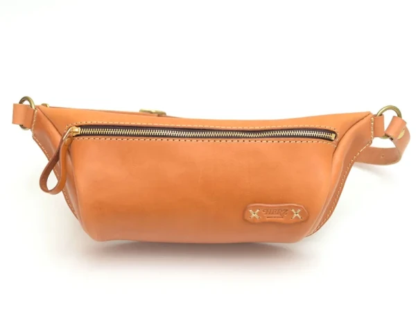 ヘルツのボディバッグ