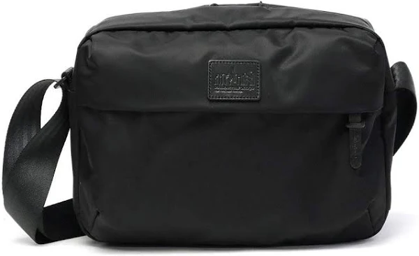 マンハッタンポーテージのショルダーバッグ