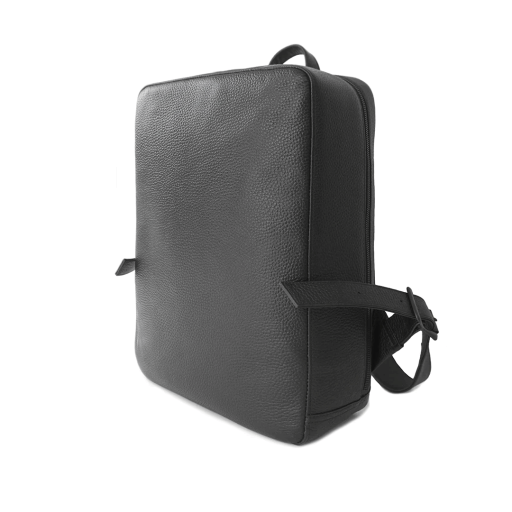 HushTug スクエアバックパック