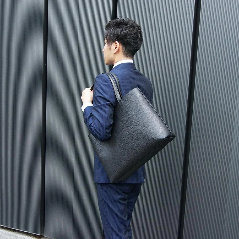 HushTugのレザートート