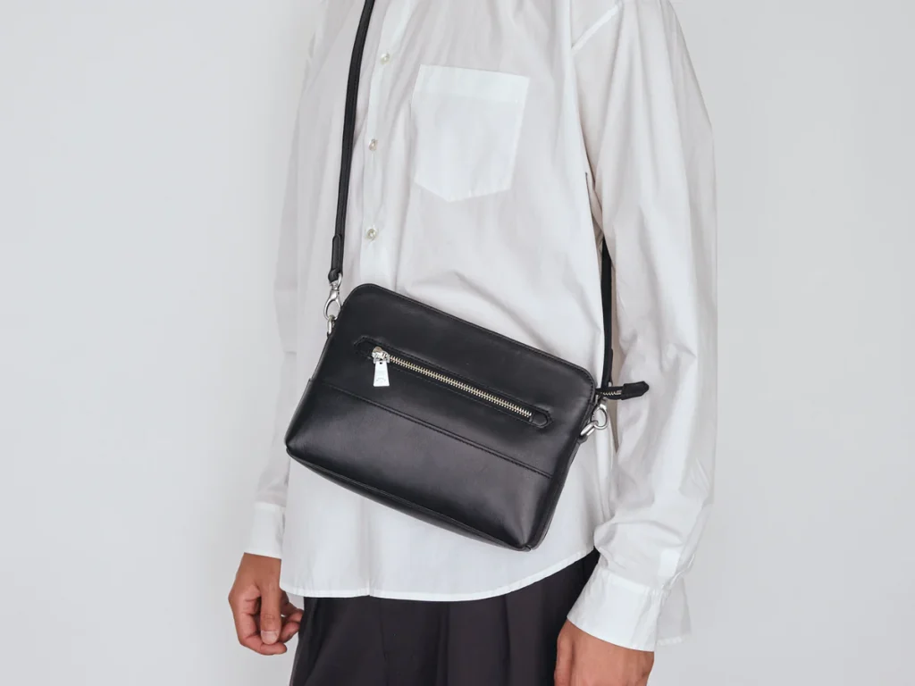 aniaryのショルダーバッグ