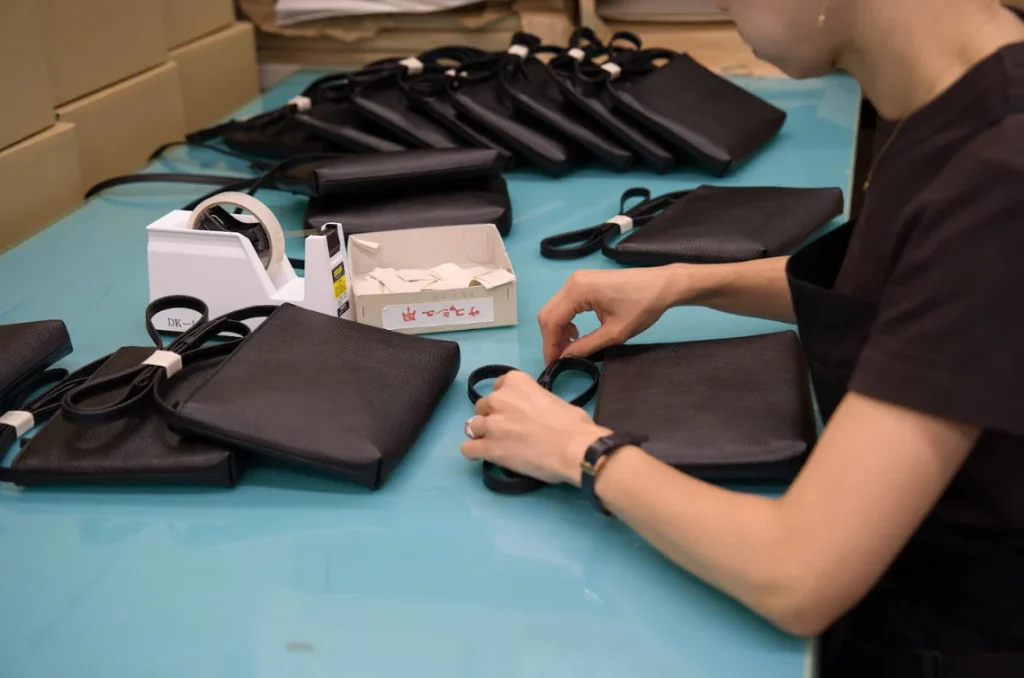 HushTug製品を製造する工房「D.bell」