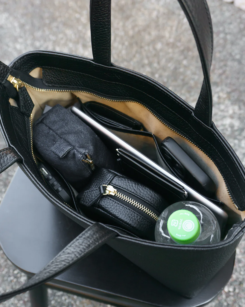 HushTug　ジップミニトート