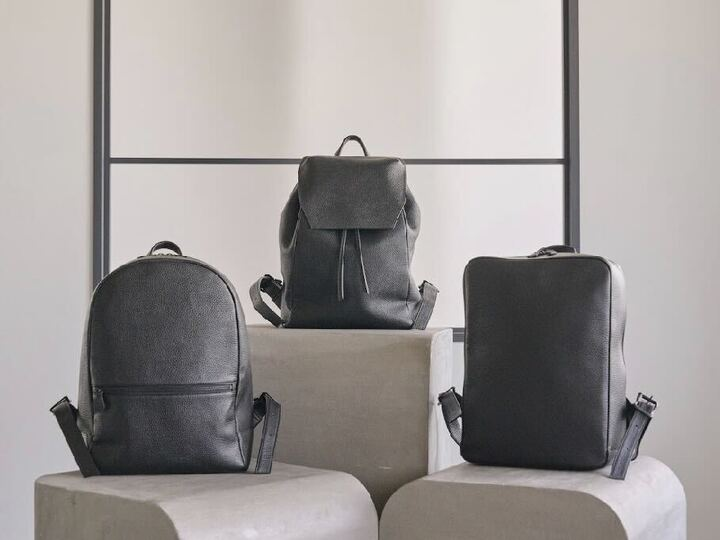 HushTug のバッグパック